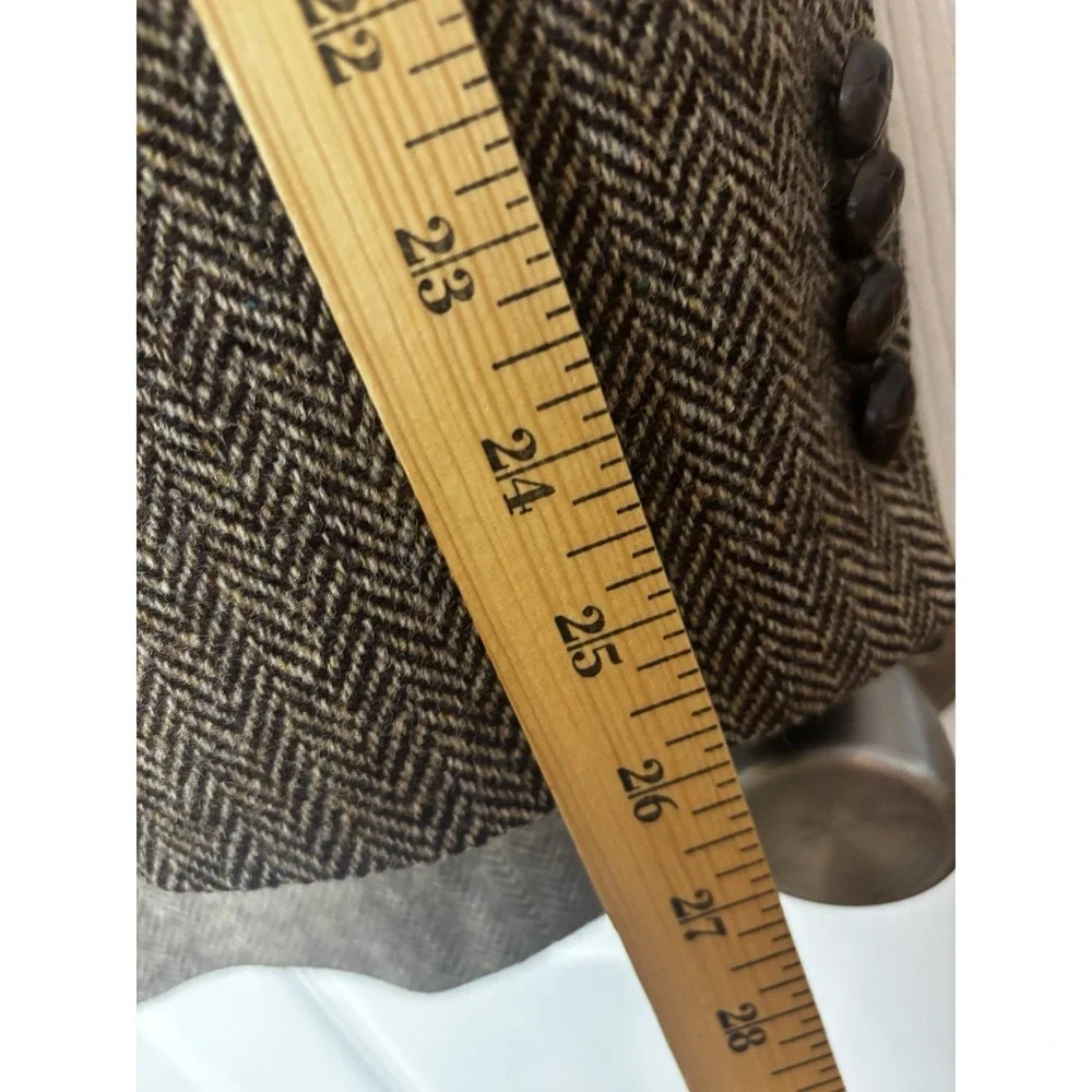 Harris Tweed Jos A Bank Brown Herringbone Blazer Men's 44L Wool Leather Buttons*